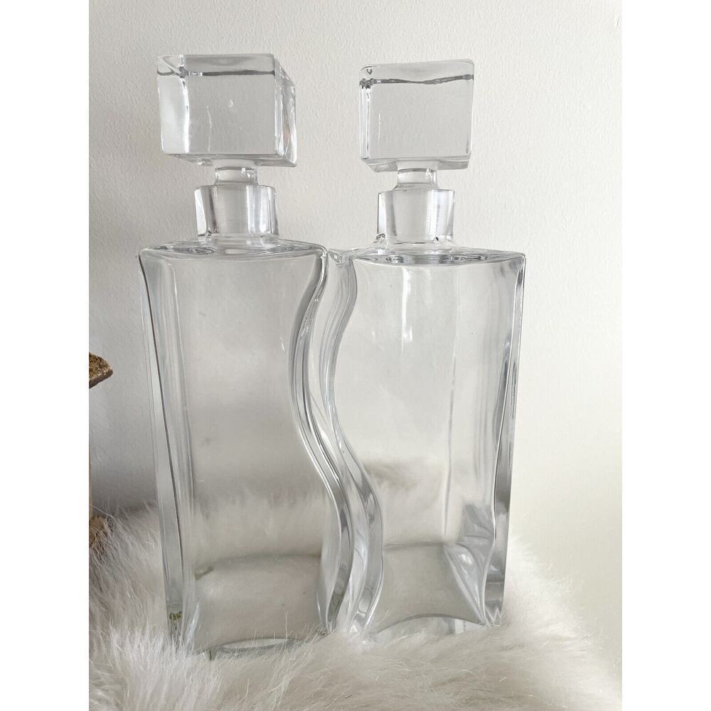 Shannon Designs Ireland by Godinger Lead Crystal Kissing Decanter Pair Art Deco
